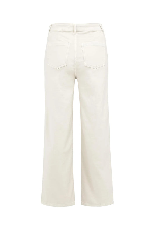 Cargo trousers with straight legs and patch pockets (L32)